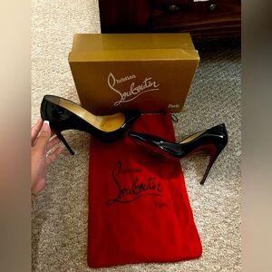 Patent leather black Louboutin Pigalle pump size 40